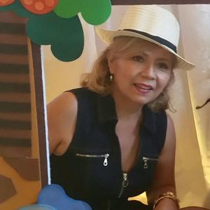 Meet your Posher, Maria